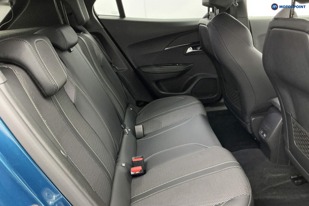 Peugeot 2008 GT Automatic Electric SUV - Stock Number (1604542) - 7th supplementary image