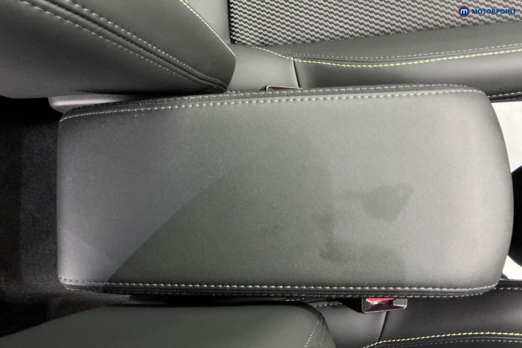 Peugeot 2008 GT Automatic Electric SUV - Stock Number (1604542) - 16th supplementary image