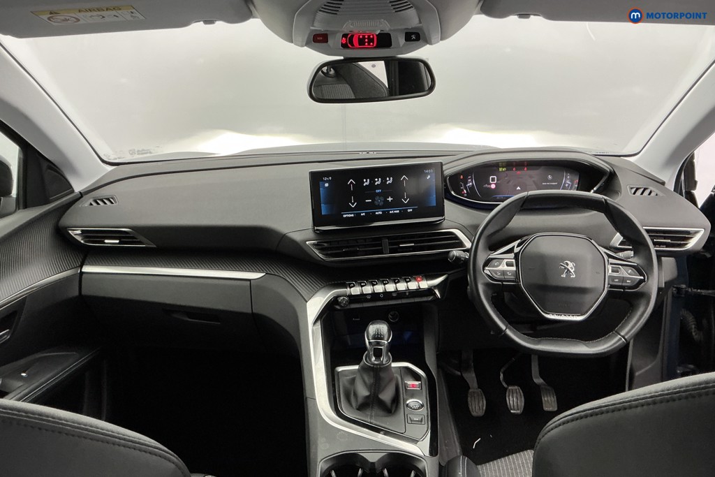 Peugeot 5008 Allure Manual Petrol SUV - Stock Number (1606614) - 17th supplementary image