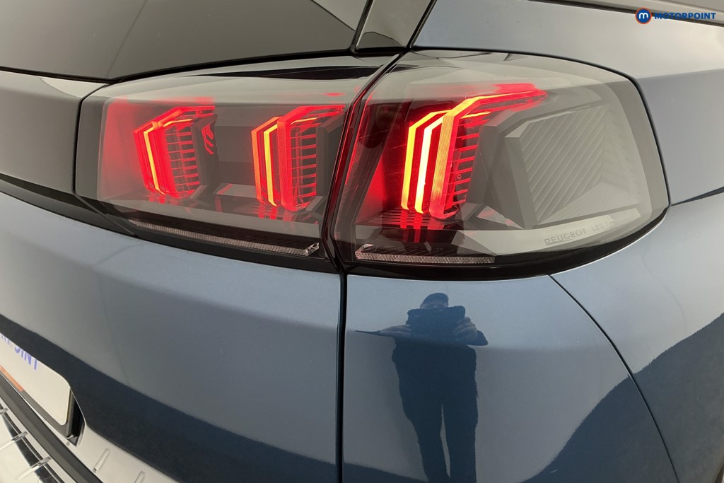 Peugeot 5008 Allure Manual Petrol SUV - Stock Number (1606614) - 33rd supplementary image