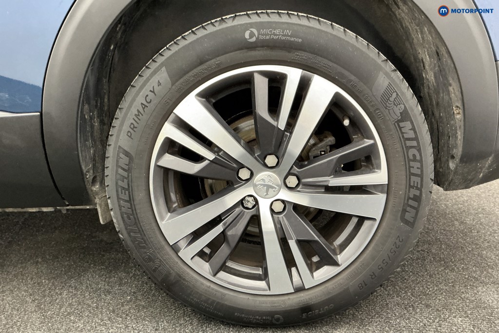 Peugeot 5008 Allure Manual Petrol SUV - Stock Number (1606614) - 36th supplementary image