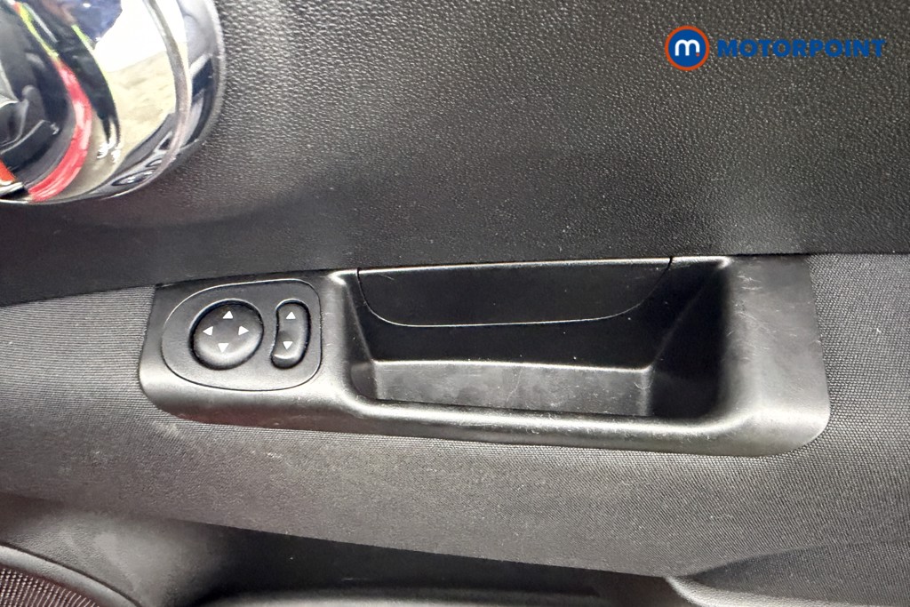 Fiat 500 Lounge Manual Petrol Hatchback - Stock Number (1606741) - 17th supplementary image