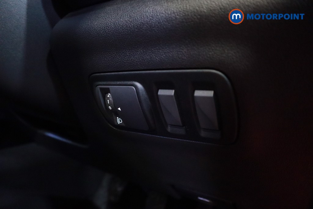 Renault Kadjar Dynamique S Nav Manual Petrol SUV - Stock Number (1606813) - 6th supplementary image