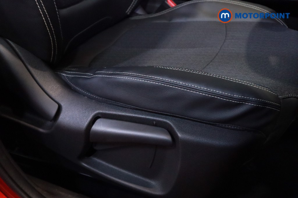 Renault Kadjar Dynamique S Nav Manual Petrol SUV - Stock Number (1606813) - 8th supplementary image