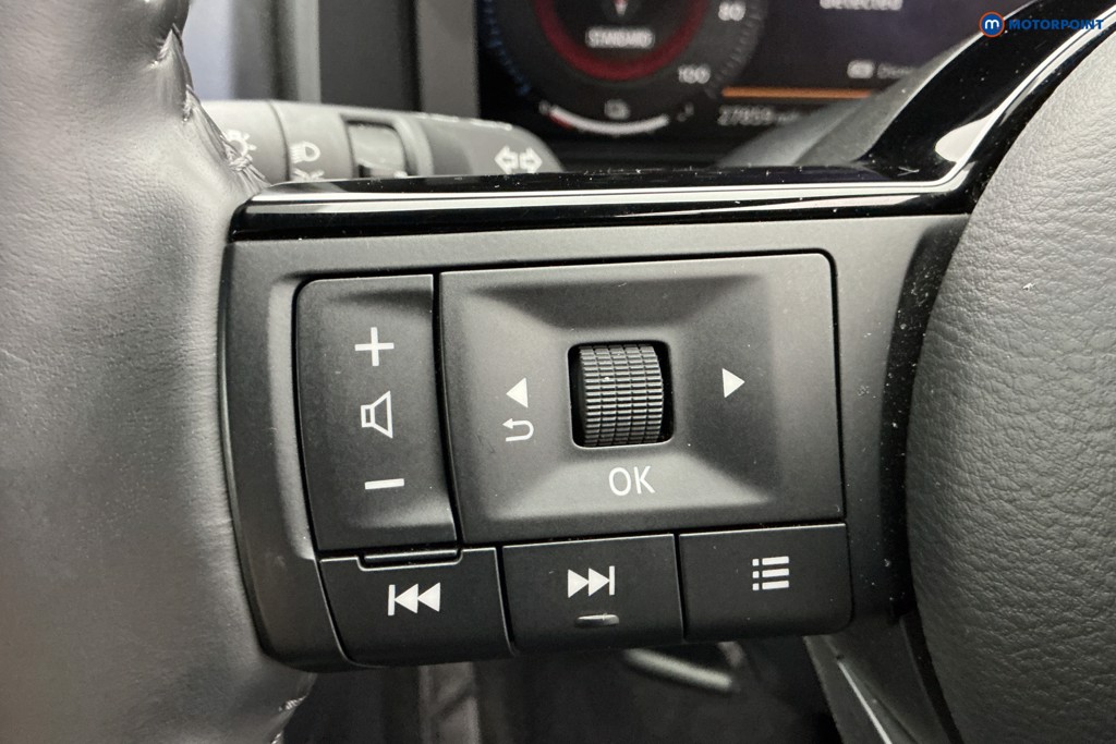 Nissan Qashqai Tekna Automatic Petrol-Electric Hybrid SUV - Stock Number (1607215) - 20th supplementary image