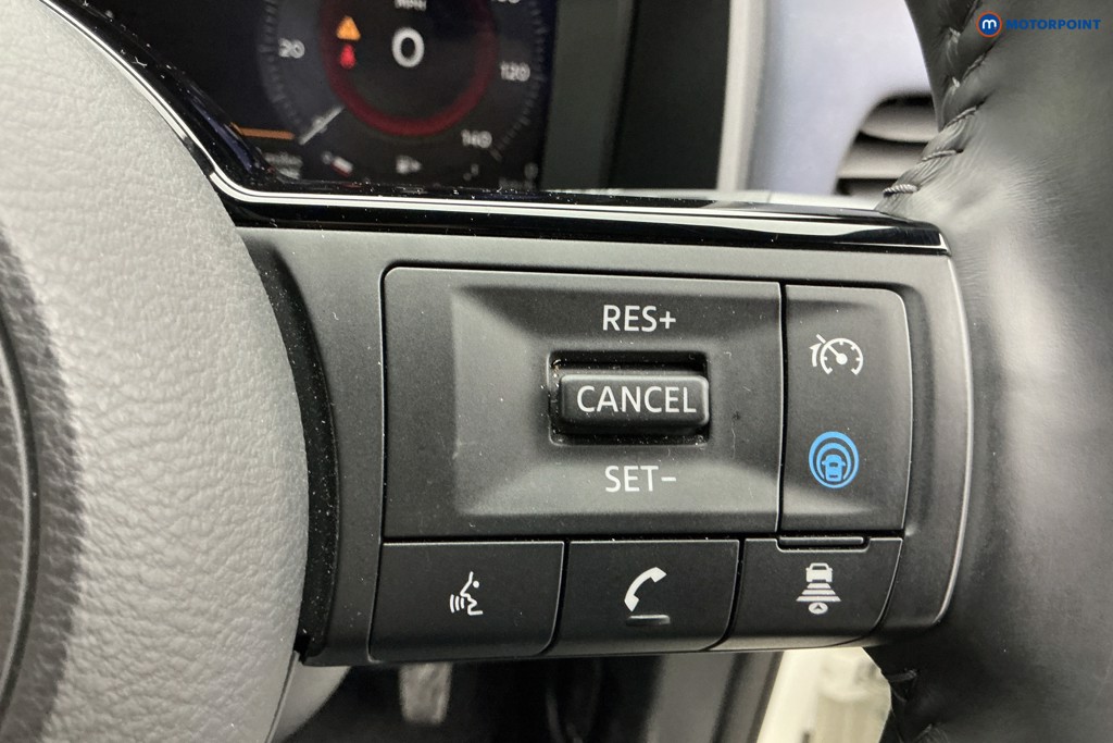 Nissan Qashqai Tekna Automatic Petrol-Electric Hybrid SUV - Stock Number (1607215) - 21st supplementary image