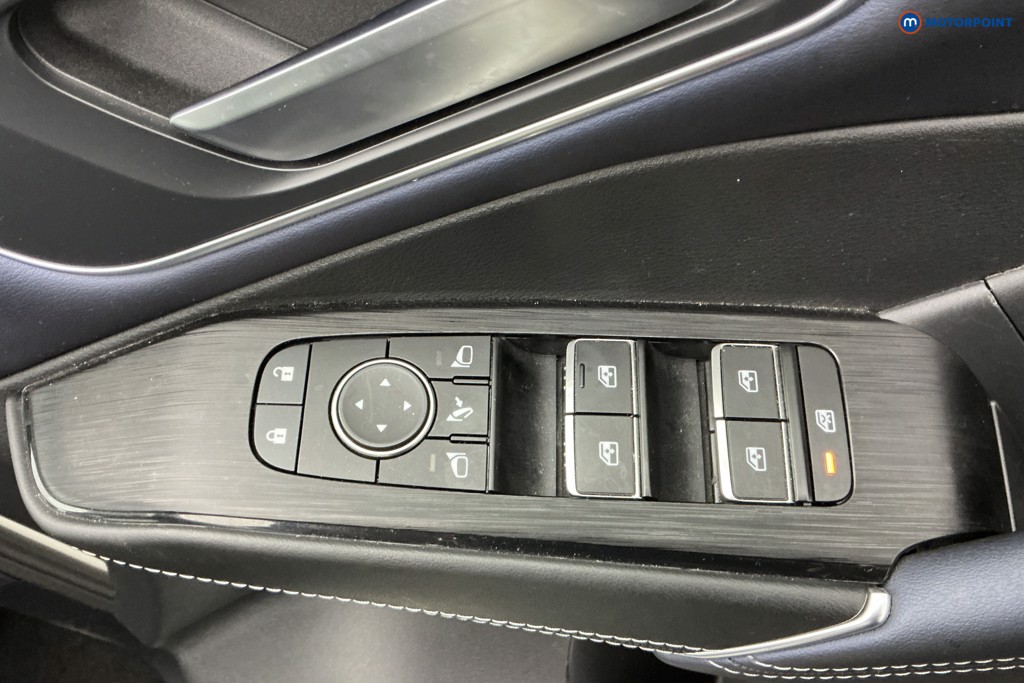 Nissan Qashqai Tekna Automatic Petrol-Electric Hybrid SUV - Stock Number (1607215) - 25th supplementary image