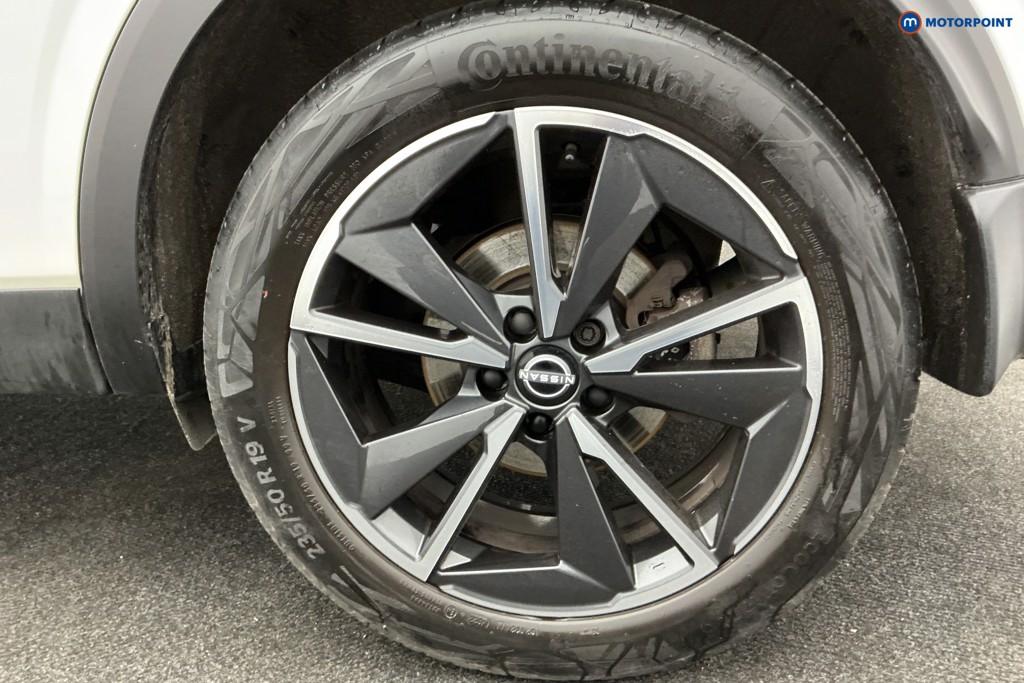 Nissan Qashqai Tekna Automatic Petrol-Electric Hybrid SUV - Stock Number (1607215) - 35th supplementary image