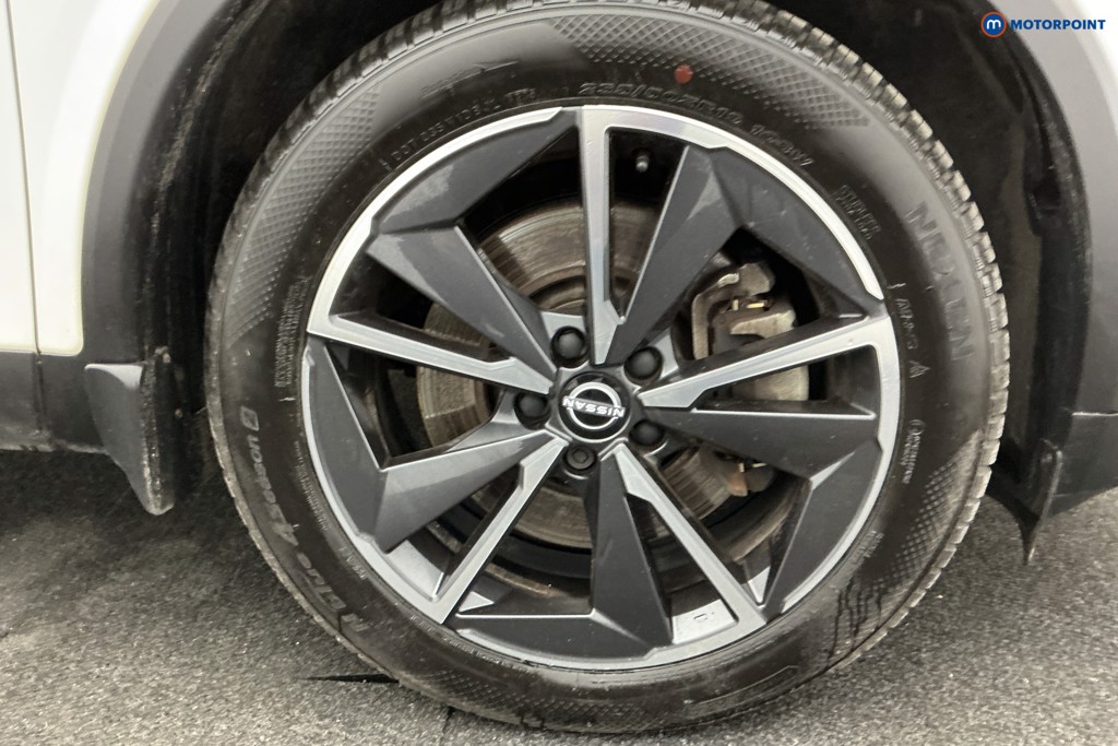 Nissan Qashqai Tekna Automatic Petrol-Electric Hybrid SUV - Stock Number (1607215) - 37th supplementary image