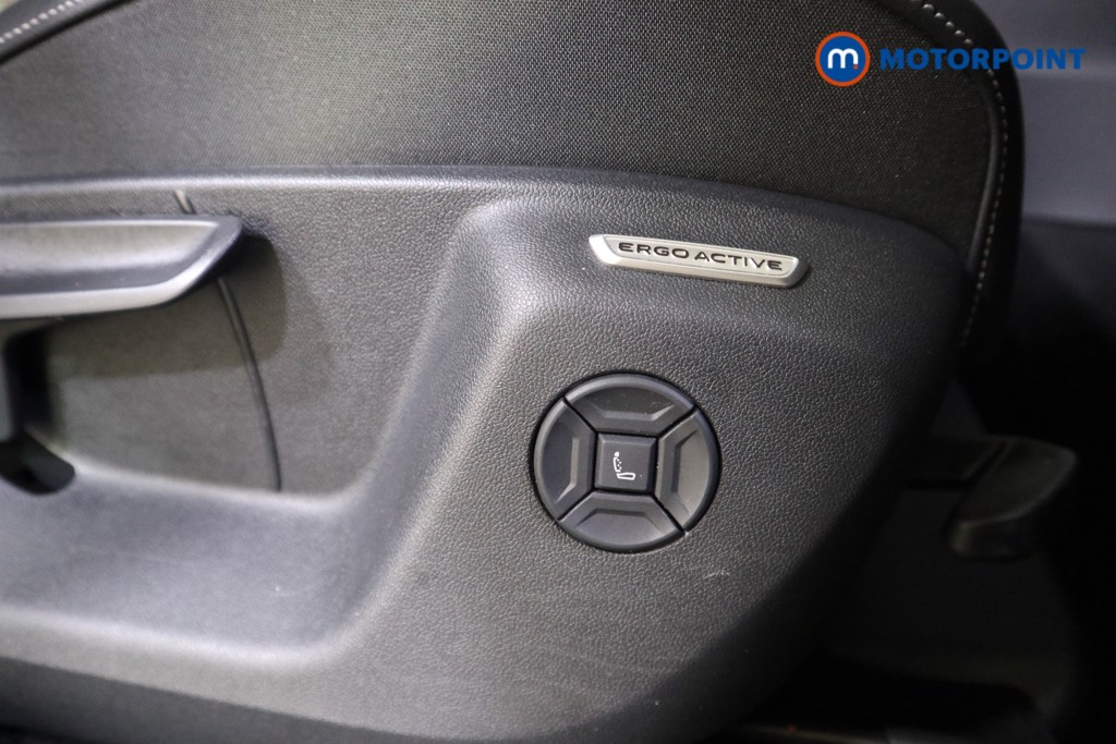 Volkswagen Tiguan R-Line Automatic Petrol SUV - Stock Number (1607373) - 16th supplementary image