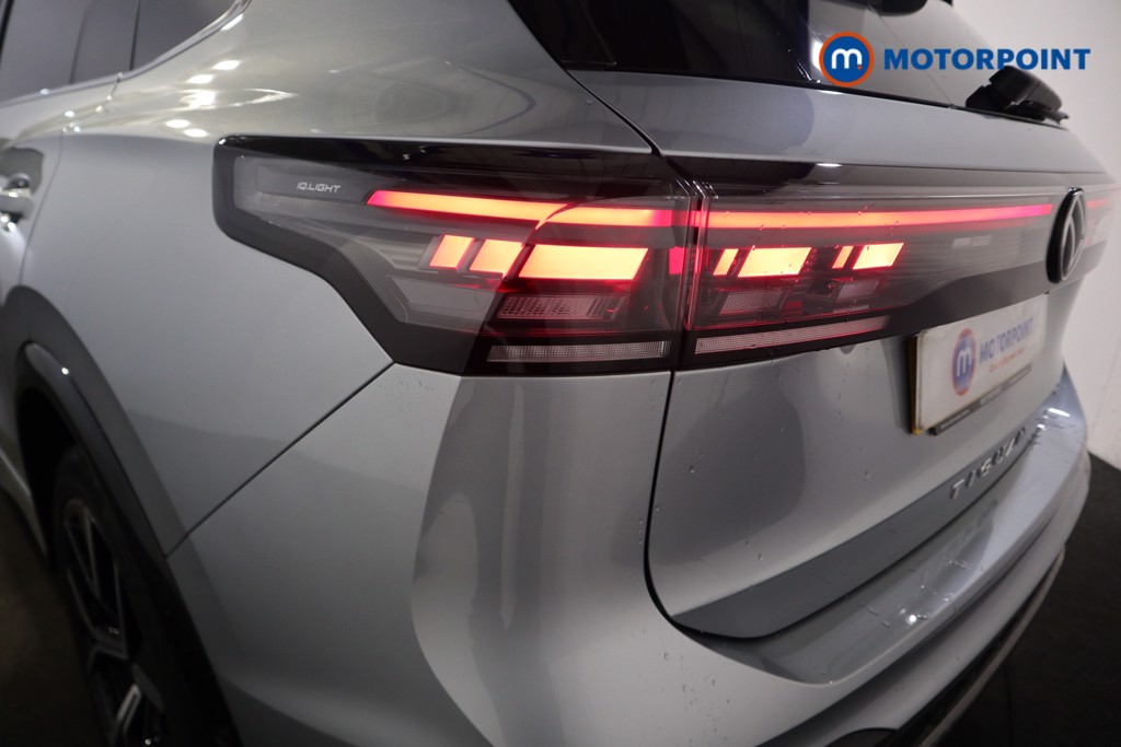 Volkswagen Tiguan R-Line Automatic Petrol SUV - Stock Number (1607373) - 31st supplementary image