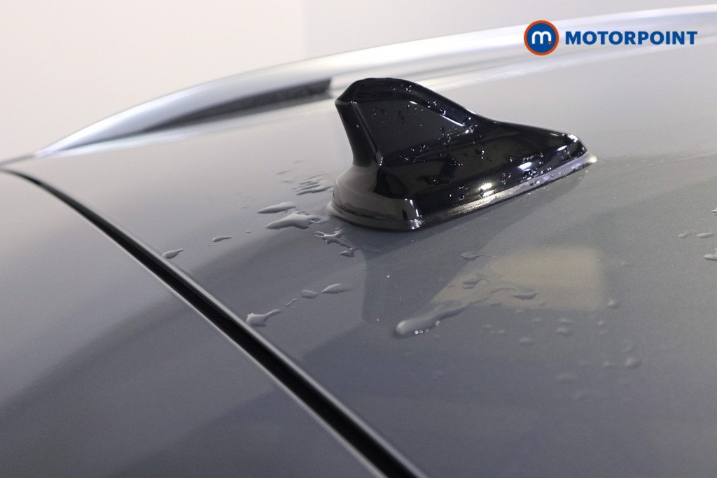 Volkswagen Tiguan R-Line Automatic Petrol SUV - Stock Number (1607373) - 35th supplementary image