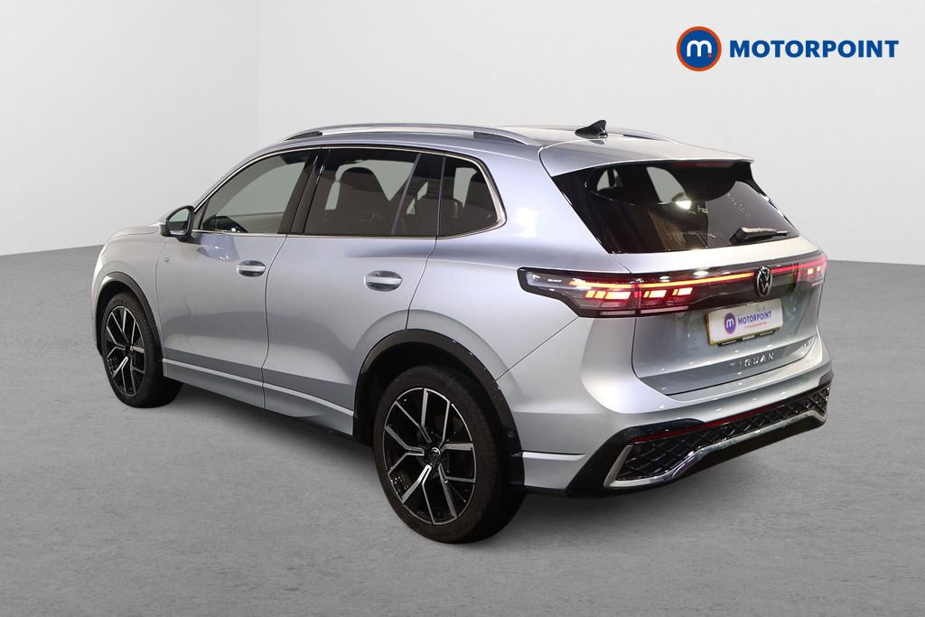 Volkswagen Tiguan R-Line Automatic Petrol SUV - Stock Number (1607373) - Passenger side rear corner