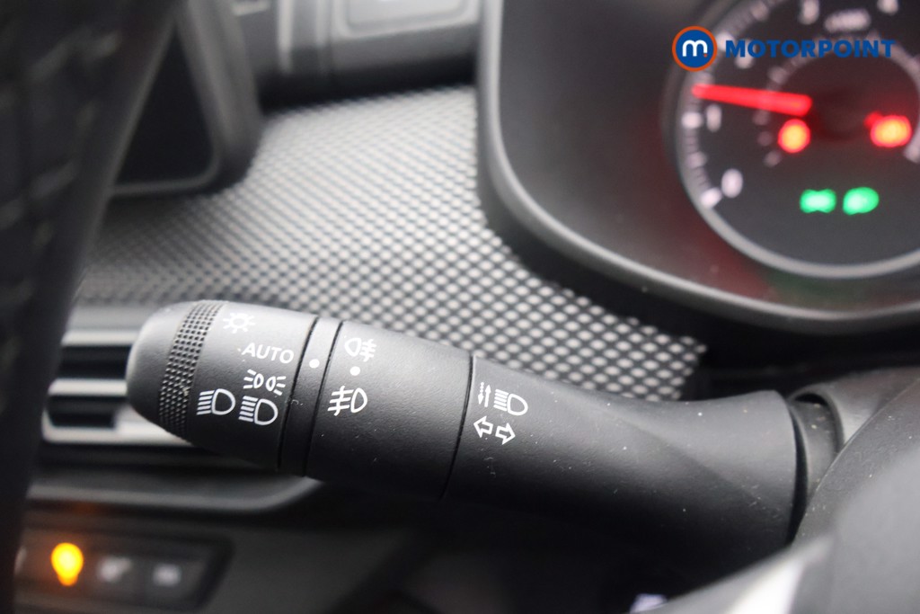 Dacia Sandero Expression Manual Petrol Hatchback - Stock Number (1608381) - 5th supplementary image