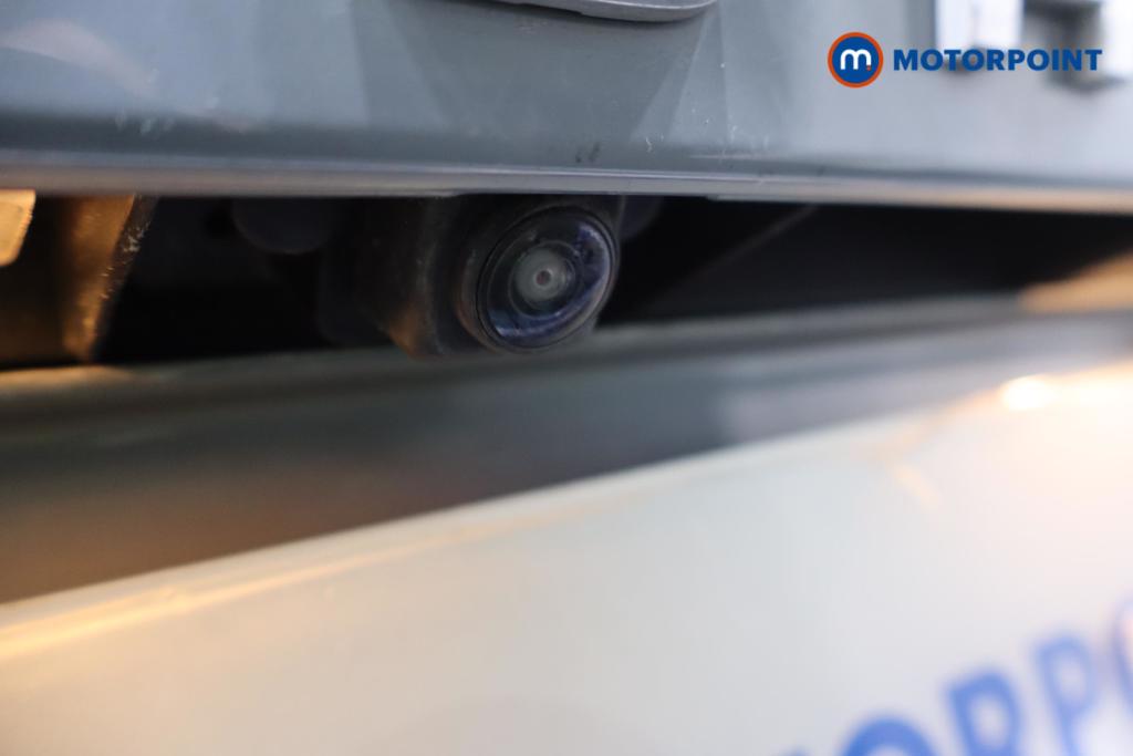 Nissan Qashqai N-Connecta Manual Petrol SUV - Stock Number (1608481) - 14th supplementary image