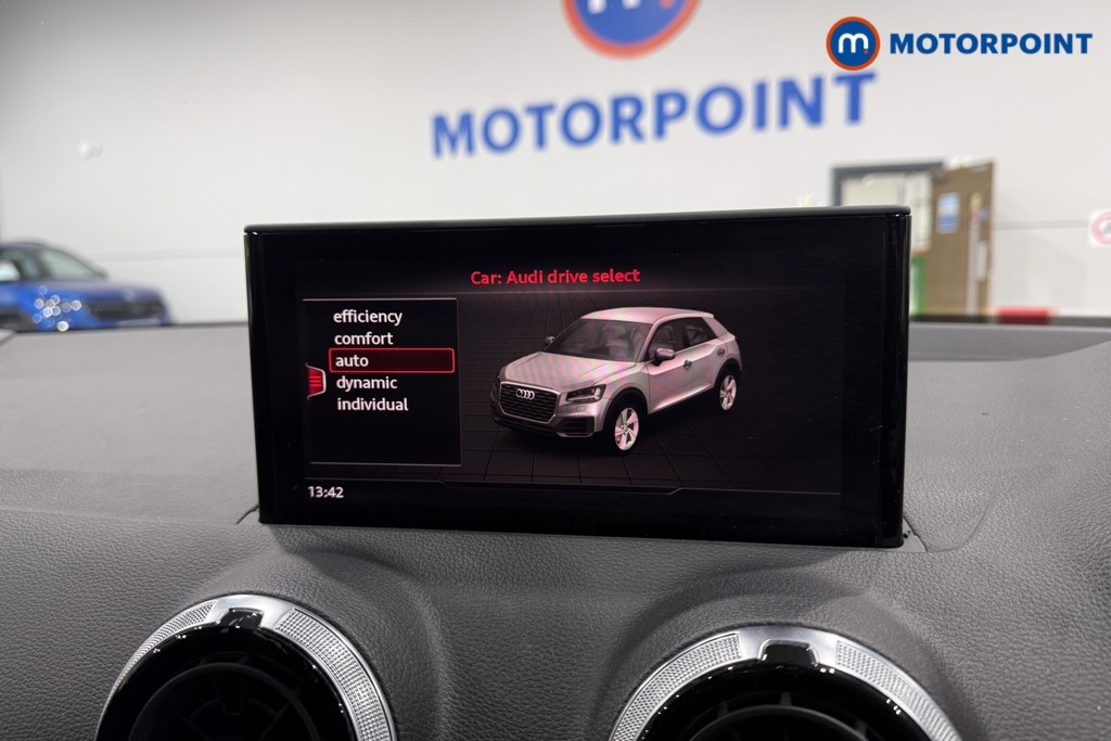 Audi Q2 Black Edition Automatic Petrol SUV - Stock Number (1608483) - 9th supplementary image