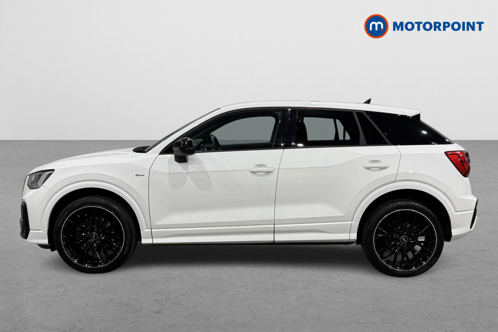 Audi Q2 Black Edition Automatic Petrol SUV - Stock Number (1608483) - Passenger side