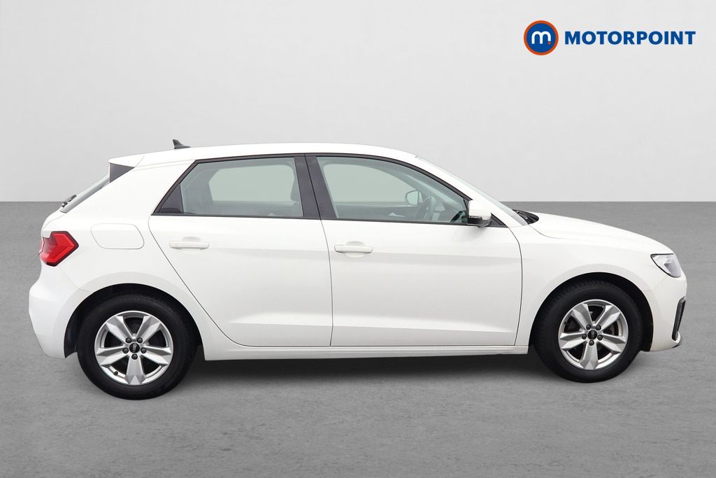 Audi A1 Technik Manual Petrol Hatchback - Stock Number (1608694) - Drivers side