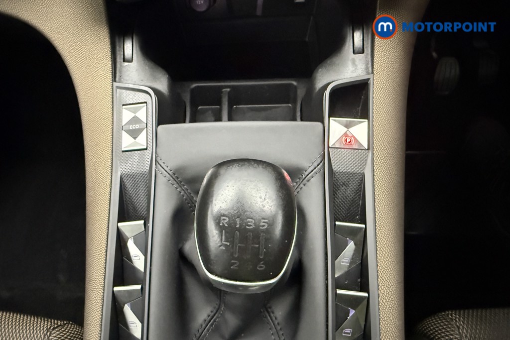 DS Ds 7 Elegance Manual Diesel SUV - Stock Number (1608743) - 14th supplementary image