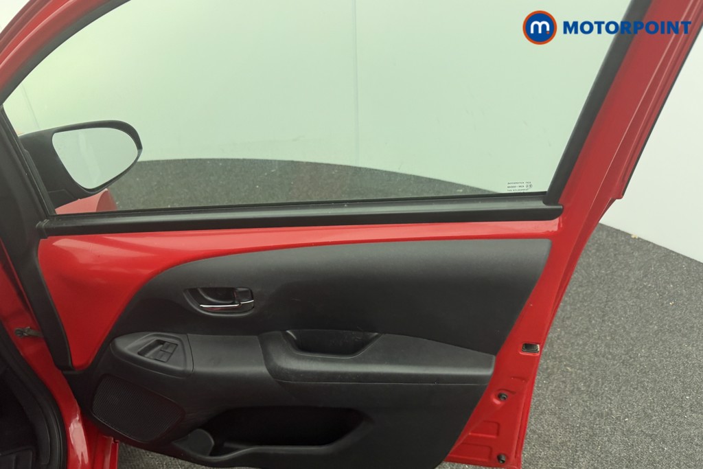 Toyota Aygo X-Trend Manual Petrol Hatchback - Stock Number (1609073) - 8th supplementary image