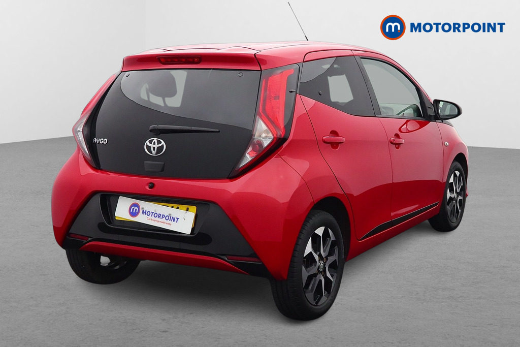 Toyota Aygo X-Trend Manual Petrol Hatchback - Stock Number (1609073) - Drivers side rear corner