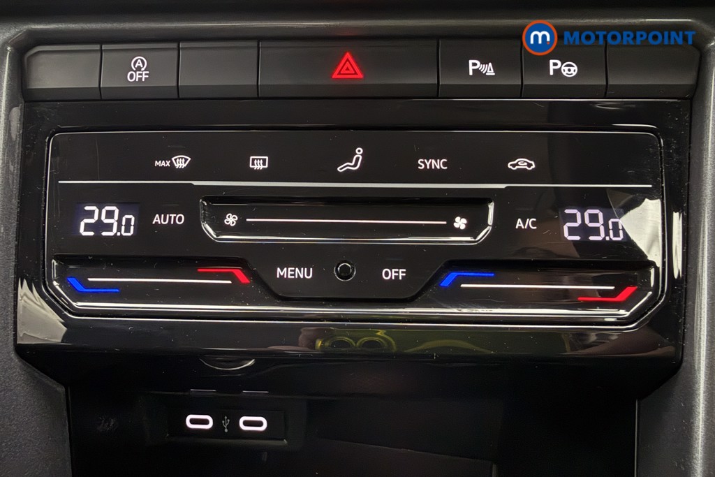 Volkswagen T-Roc Style Automatic Petrol SUV - Stock Number (1609536) - 13th supplementary image