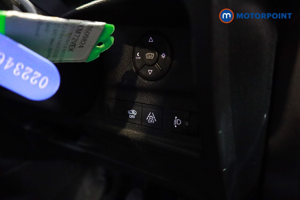 Citroen C4 Sense Plus Manual Petrol Hatchback - Stock Number (1609824) - 5th supplementary image