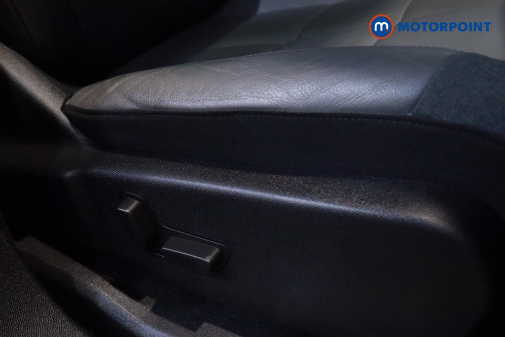 Citroen C5 Aircross Flair Automatic Diesel SUV - Stock Number (1610623) - 6th supplementary image