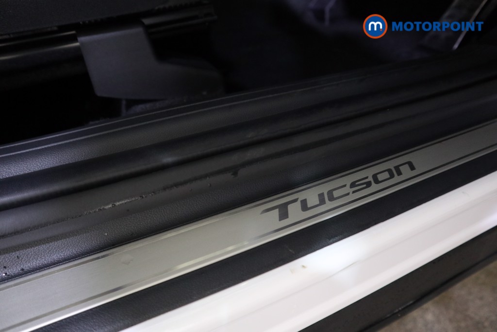 Hyundai Tucson N Line Manual Petrol SUV - Stock Number (1610766) - 17th supplementary image