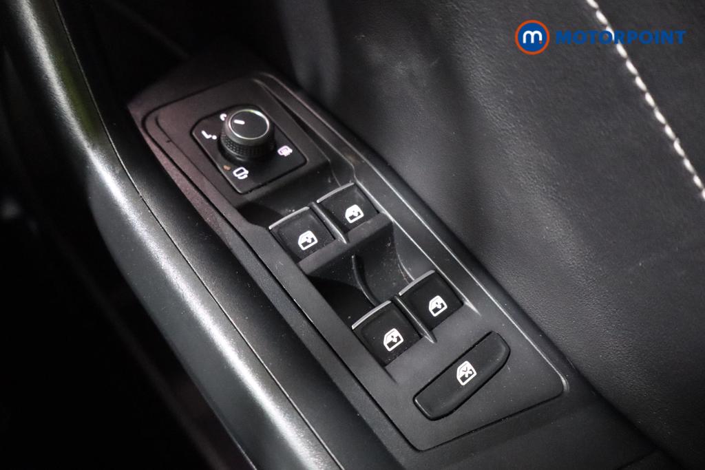 Volkswagen T-Roc R-Line Automatic Petrol SUV - Stock Number (1611081) - 10th supplementary image