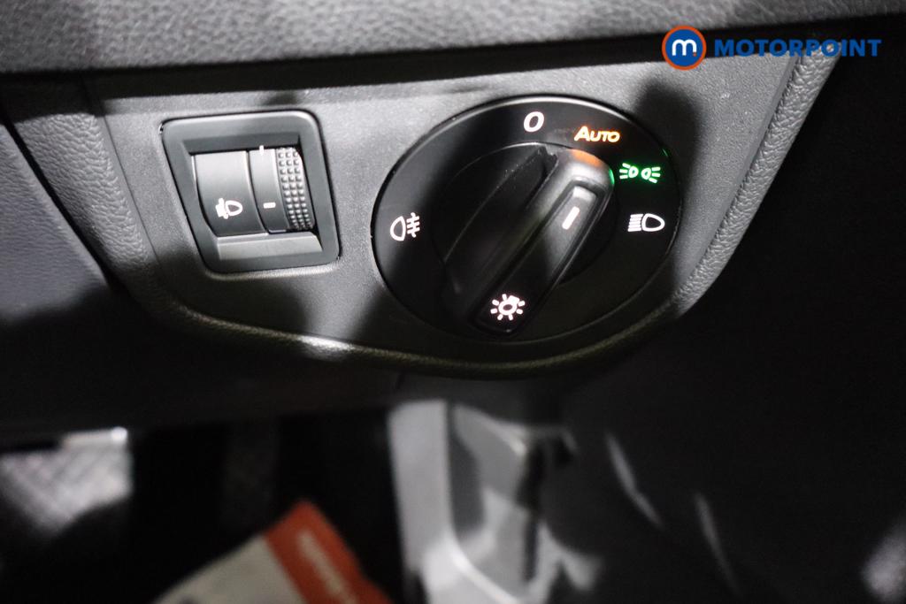 Volkswagen Polo Life Automatic Petrol Hatchback - Stock Number (1611094) - 8th supplementary image