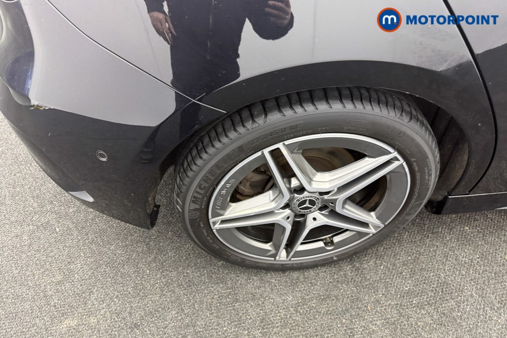 Mercedes-Benz A Class Amg Line Automatic Petrol Hatchback - Stock Number (1611265) - 5th supplementary image