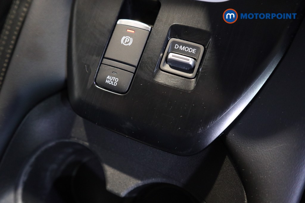 Nissan Qashqai Tekna-Plus Manual Petrol SUV - Stock Number (1611529) - 10th supplementary image