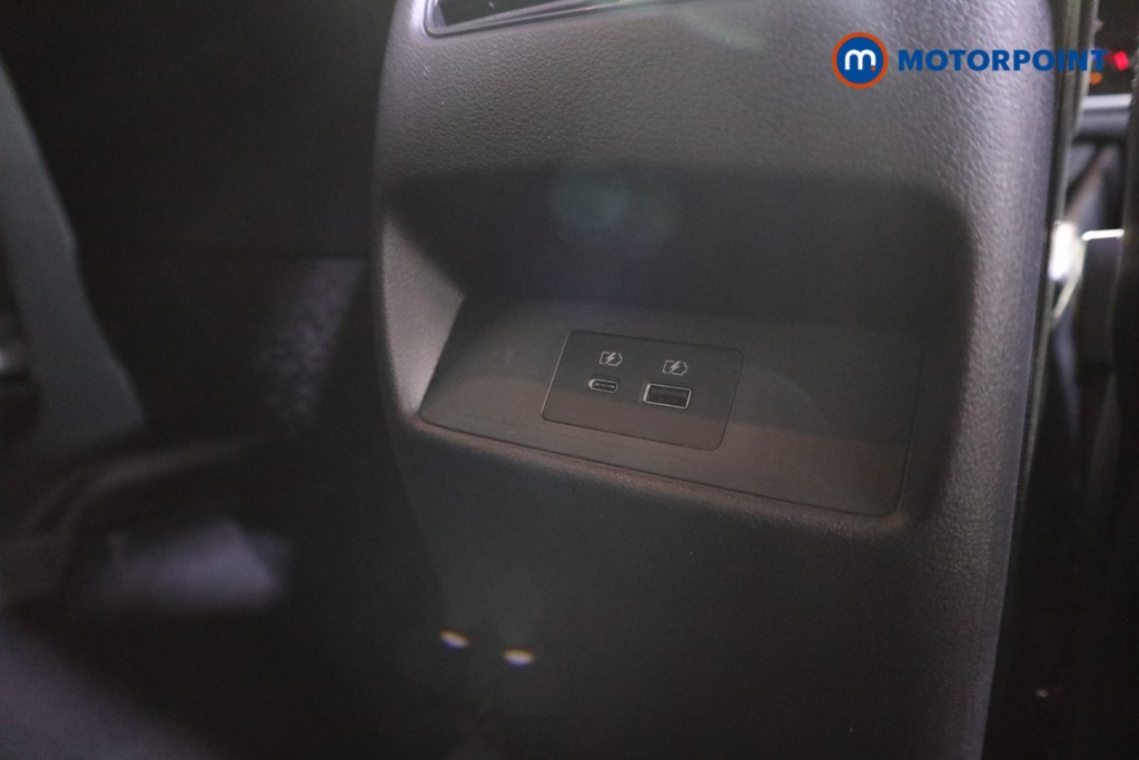 Nissan Qashqai Tekna-Plus Manual Petrol SUV - Stock Number (1611529) - 19th supplementary image