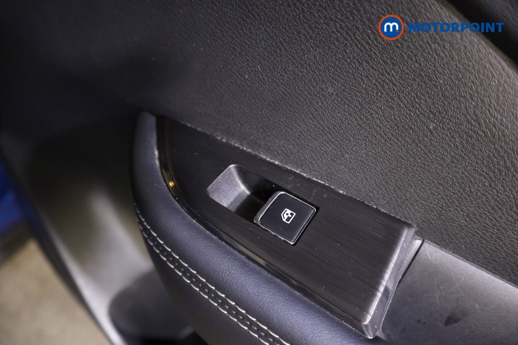 Nissan Qashqai Tekna-Plus Manual Petrol SUV - Stock Number (1611529) - 20th supplementary image