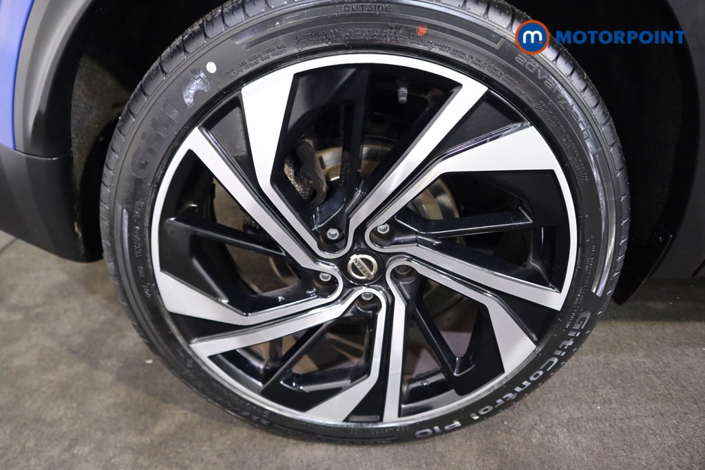 Nissan Qashqai Tekna-Plus Manual Petrol SUV - Stock Number (1611529) - 23rd supplementary image