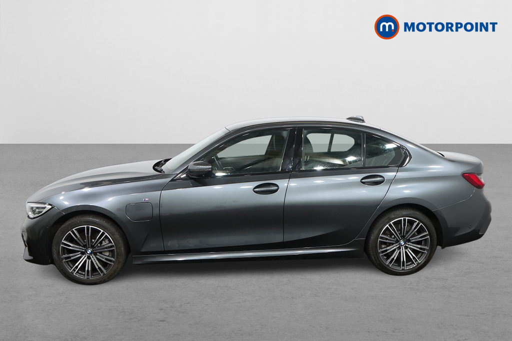 BMW 3 Series M Sport Automatic Petrol Plug-In Hybrid Saloon - Stock Number (1611584) - Passenger side