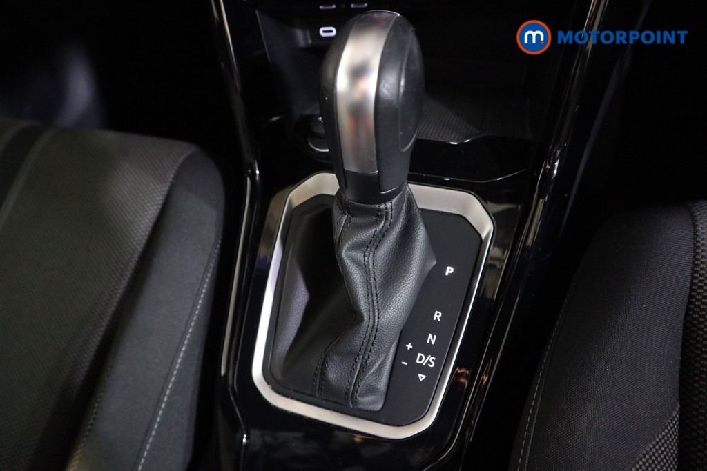 Volkswagen T-Roc Black Edition Automatic Petrol SUV - Stock Number (1611653) - 9th supplementary image