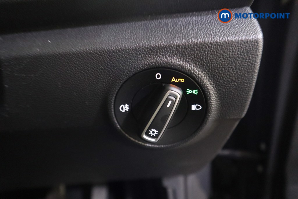 Volkswagen T-Roc Black Edition Automatic Petrol SUV - Stock Number (1611653) - 11th supplementary image