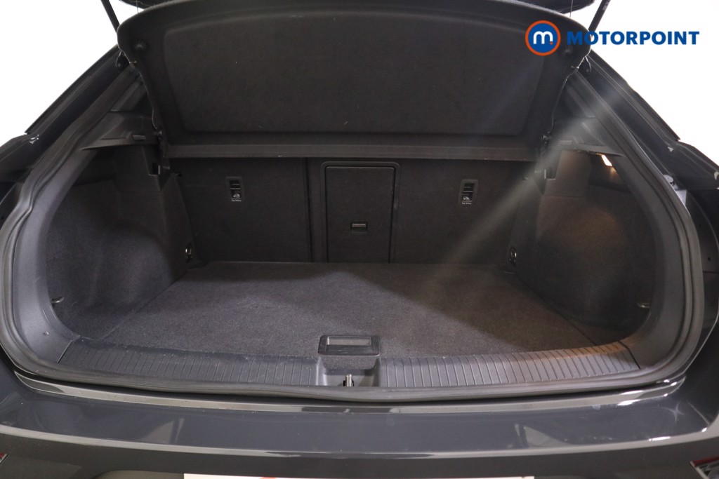 Volkswagen T-Roc Black Edition Automatic Petrol SUV - Stock Number (1611653) - 19th supplementary image