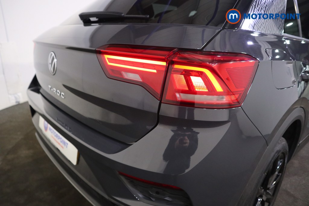 Volkswagen T-Roc Black Edition Automatic Petrol SUV - Stock Number (1611653) - 26th supplementary image