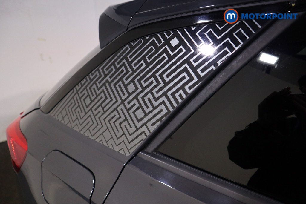 Volkswagen T-Roc Black Edition Automatic Petrol SUV - Stock Number (1611653) - 28th supplementary image