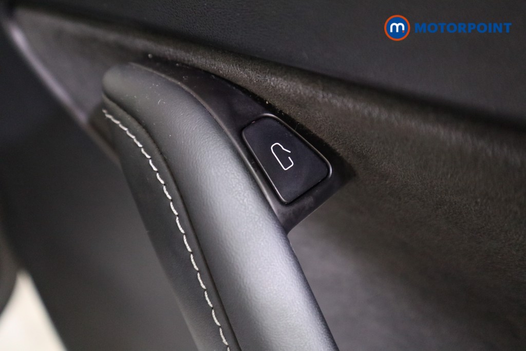 Tesla Model Y Rwd 5Dr Auto Automatic Electric SUV - Stock Number (1611879) - 15th supplementary image