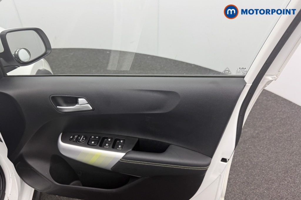 KIA Picanto X-Line S Automatic Petrol Hatchback - Stock Number (1612023) - 9th supplementary image
