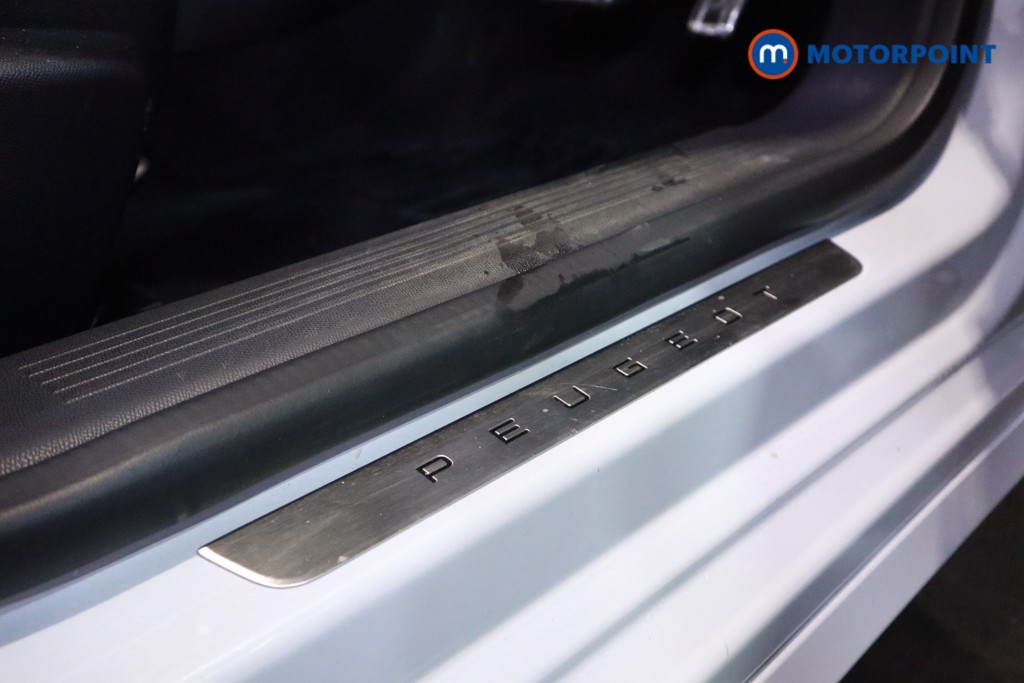 Peugeot 308 GT Automatic Diesel Hatchback - Stock Number (1612069) - 6th supplementary image