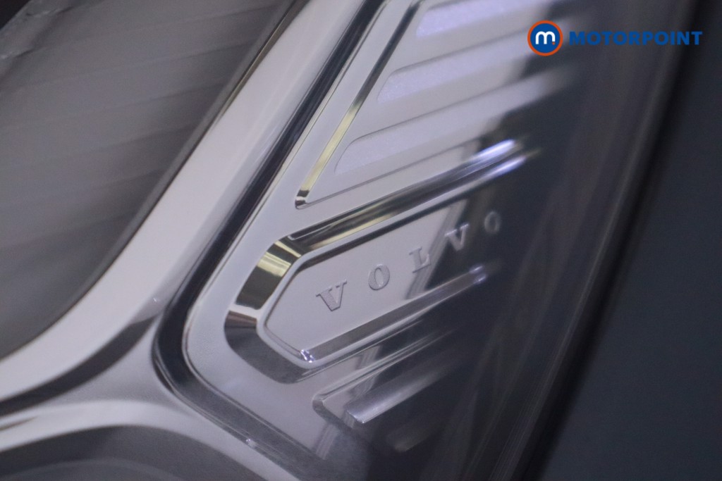 Volvo Xc40 R Design Automatic Petrol Plug-In Hybrid SUV - Stock Number (1612109) - 41st supplementary image