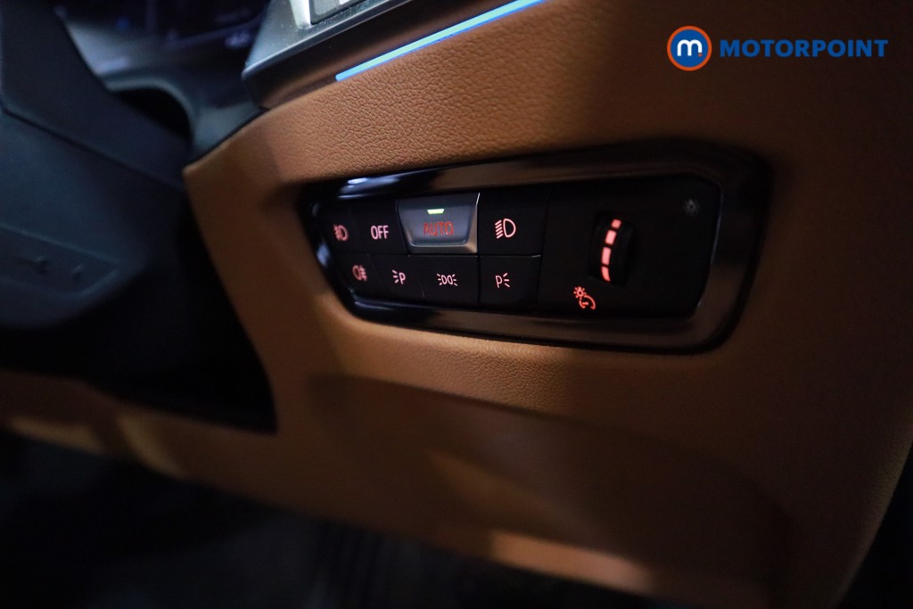 BMW 3 Series Sport Pro Automatic Petrol Plug-In Hybrid Estate - Stock Number (1612156) - 5th supplementary image