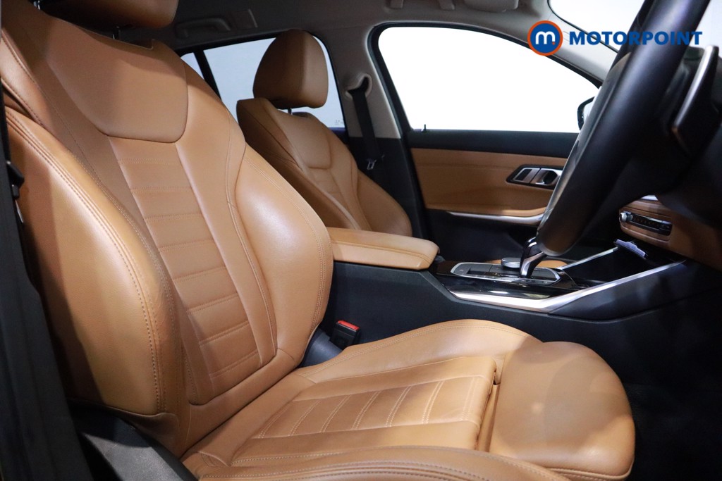 BMW 3 Series Sport Pro Automatic Petrol Plug-In Hybrid Estate - Stock Number (1612156) - 6th supplementary image