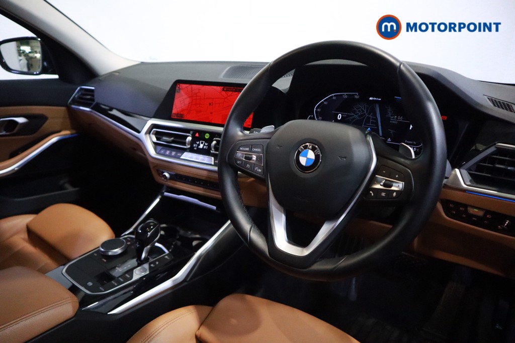 BMW 3 Series Sport Pro Automatic Petrol Plug-In Hybrid Estate - Stock Number (1612156) - 1st supplementary image