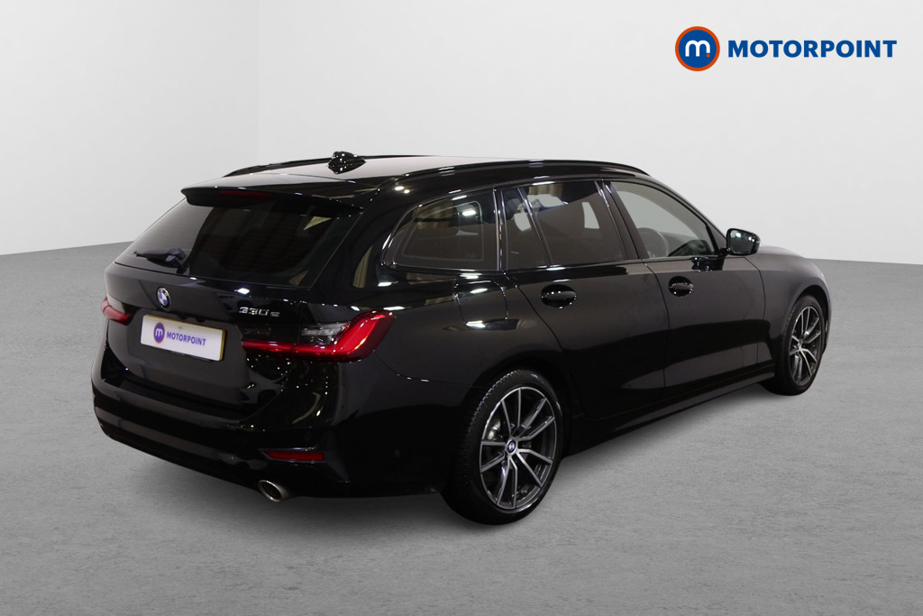 BMW 3 Series Sport Pro Automatic Petrol Plug-In Hybrid Estate - Stock Number (1612156) - Drivers side rear corner